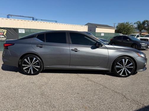 Gun Metallic 2020 Nissan Altima SR VC-Turbo FWD