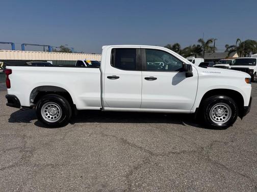 Summit White 2019 Chevrolet Silverado 1500 WT