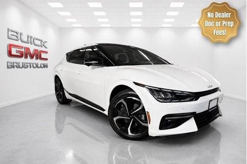 Snow White Pearl 2024 Kia EV6 GT-Line