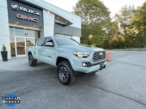 2022 Toyota Tacoma TRD Sport