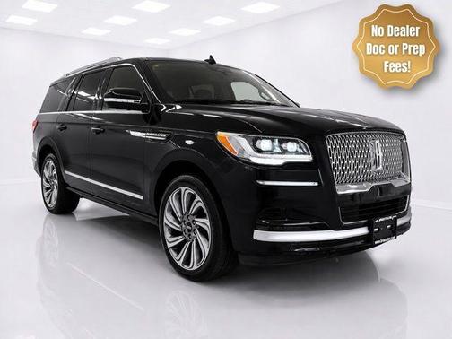 Black Metallic 2022 Lincoln Navigator L Reserve