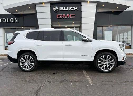 2025 GMC Acadia Denali
