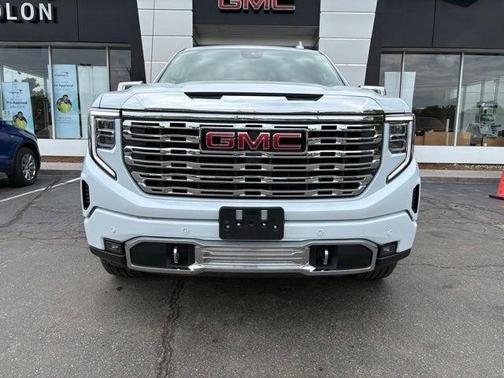 Glacier White 2026 GMC Sierra 1500 Denali