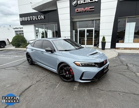 2023 Honda Civic Type R Base