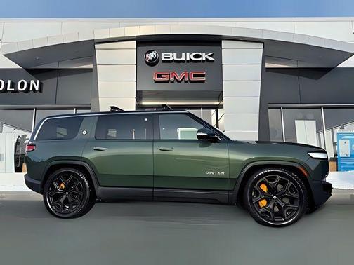 2023 Rivian R1S Adventure Quad Motor Large Pack