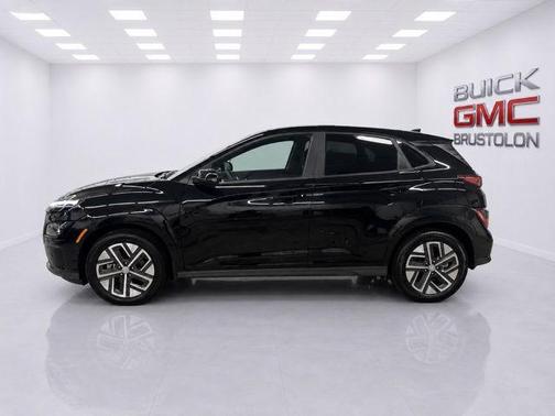 Abyss Black Pearl 2023 Hyundai KONA EV SE