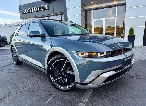 2025 Hyundai IONIQ 5 Limited