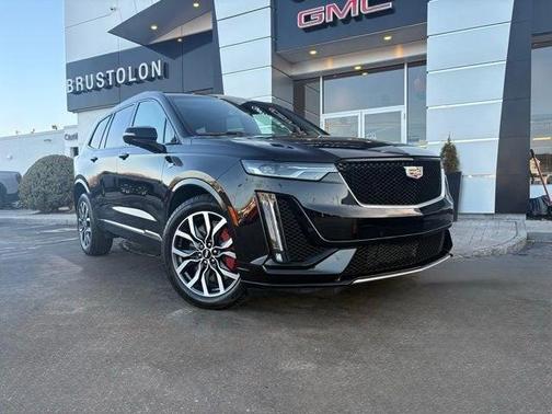 2025 Cadillac XT6 Sport AWD
