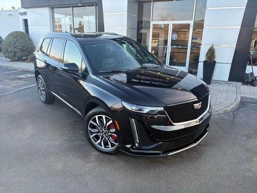 2025 Cadillac XT6 Sport AWD