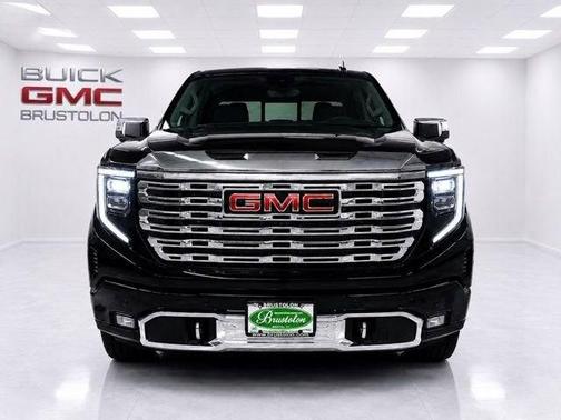 Onyx Black 2023 GMC Sierra 1500 Denali