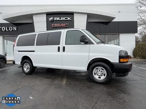 2023 Chevrolet Express 3500 LS