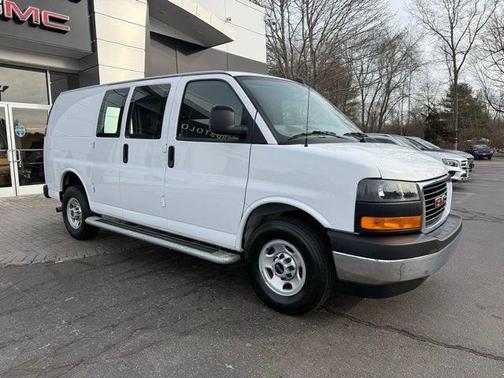 2024 GMC Savana 2500 Work Van