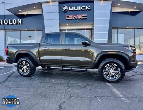 2023 GMC Canyon AT4