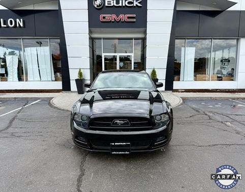2013 Ford Mustang V6 Premium