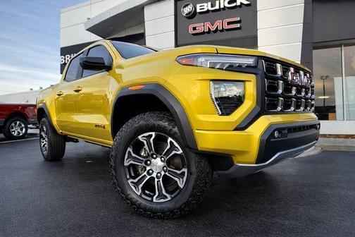 2023 GMC Canyon AT4