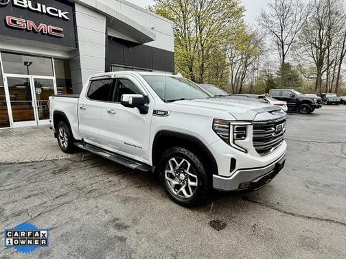 2022 GMC Sierra 1500 SLT
