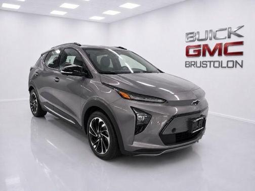 Gray Ghost Metallic 2022 Chevrolet Bolt EUV Premier