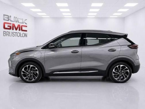 Gray Ghost Metallic 2022 Chevrolet Bolt EUV Premier