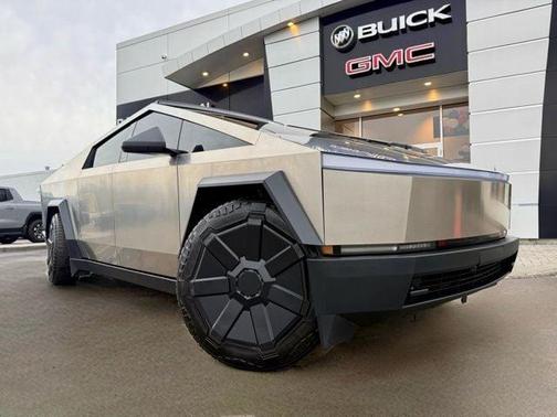 2024 Tesla Cybertruck Cyberbeast