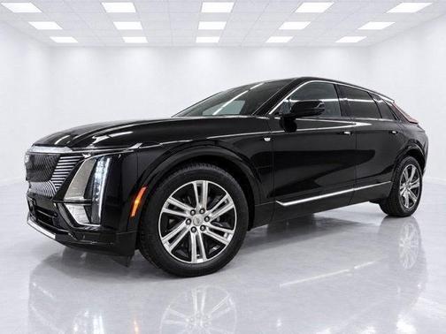 Stellar Black Metallic 2024 Cadillac LYRIQ Tech