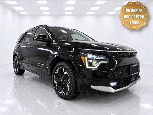 Aurora Black Pearl 2023 Kia Niro EV Wave