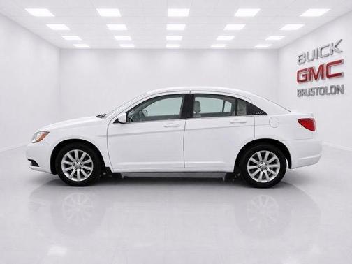 Bright White Clearcoat 2012 Chrysler 200 Touring