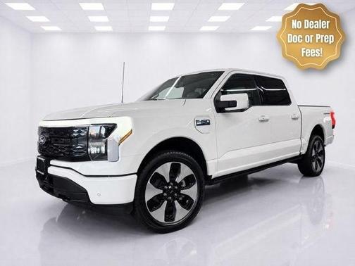 White Metallic 2024 Ford F-150 Lightning Platinum