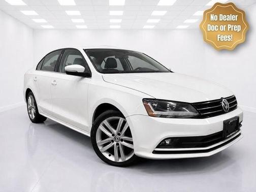 Pure White 2017 Volkswagen Jetta 1.8T SEL