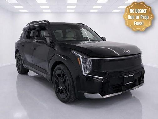 Aurora Black Pearl 2024 Kia EV9 GT-Line