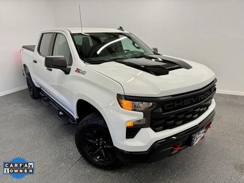 2022 Chevrolet Silverado 1500 Custom Trail Boss