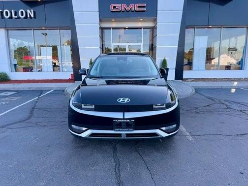 2023 Hyundai IONIQ 5 SE