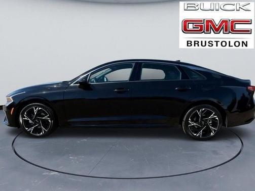 Aurora Black Pearl 2026 Kia K5 GT-Line