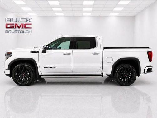 White Frost Tri-Coat 2023 GMC Sierra 1500 Denali