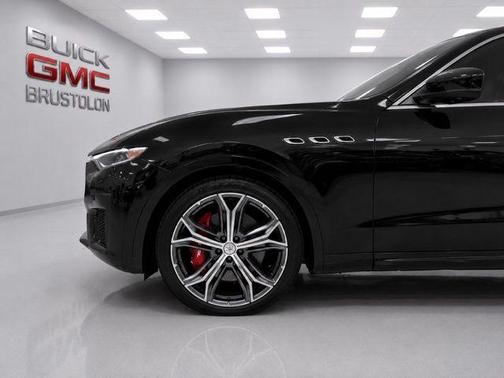 Black 2019 Maserati Levante Trofeo