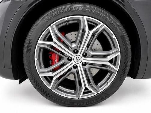 Black 2019 Maserati Levante Trofeo