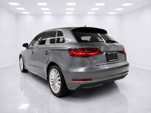 Monsoon Gray Metallic 2016 Audi A3 e-tron 1.4T Premium