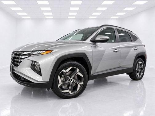 Shimmering Silver 2024 Hyundai TUCSON Hybrid SEL Convenience