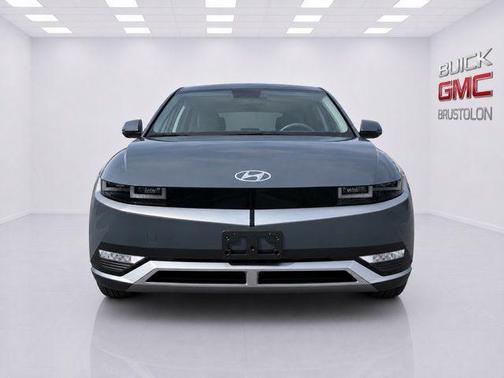 Teal 2023 Hyundai IONIQ 5 SE