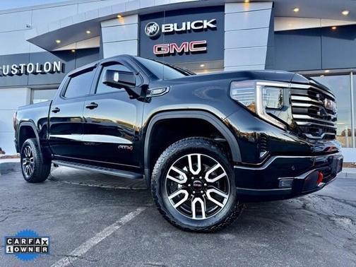 2025 GMC Sierra 1500 AT4