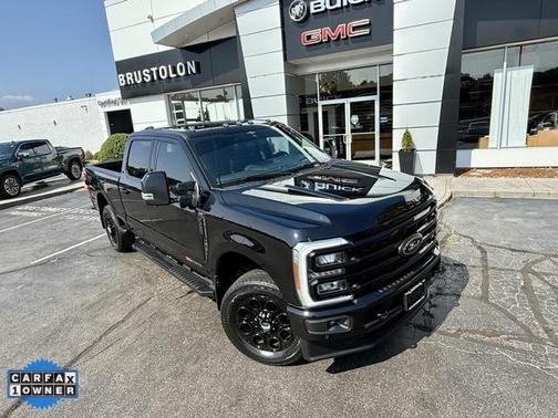 2023 Ford F-350 Lariat Super Duty