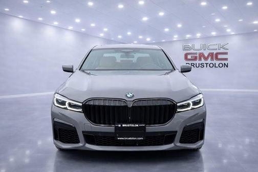 Bernina Gray Amber Effect 2021 BMW 750 i xDrive