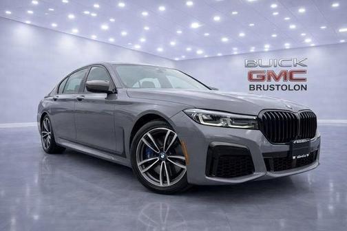 Bernina Gray Amber Effect 2021 BMW 750 i xDrive