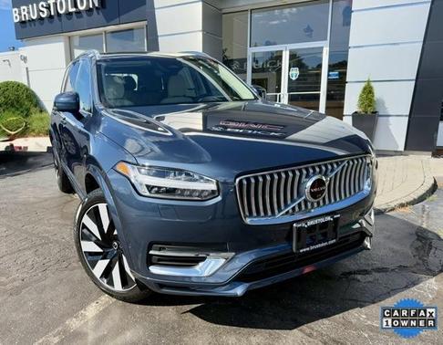 2023 Volvo XC90 Recharge Plug-In Hybrid T8 Ultimate Bright Theme 7-Seater