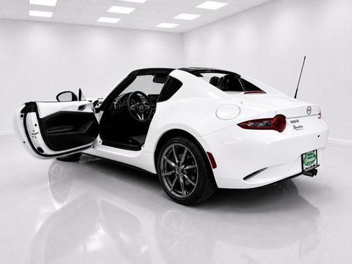 Snowflake White Pearl 2020 Mazda MX-5 Miata Grand Touring