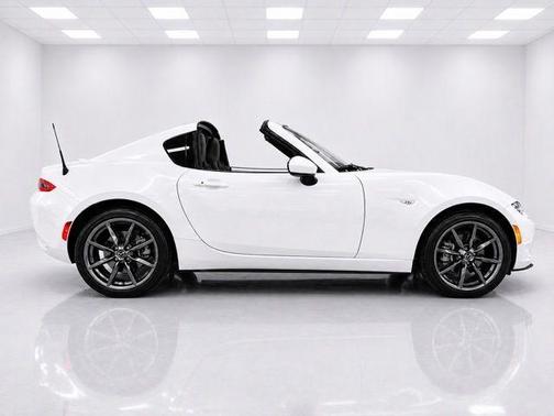 Snowflake White Pearl 2020 Mazda MX-5 Miata Grand Touring