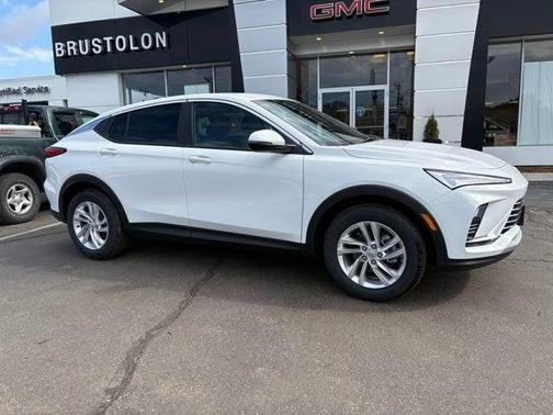 Summit White 2026 Buick Envista Preferred