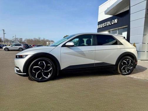 2024 Hyundai IONIQ 5 SEL