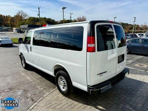 2025 Chevrolet Express 3500 LS