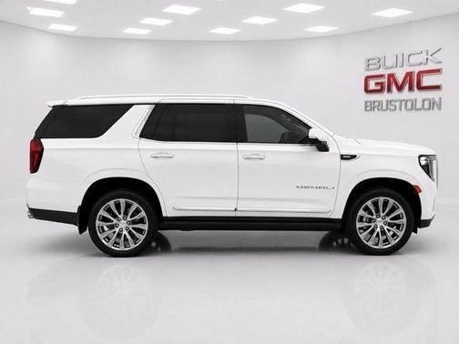 White Frost Tri-Coat 2021 GMC Yukon Denali