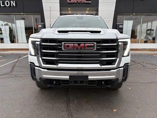 2026 GMC Sierra 2500 SLE